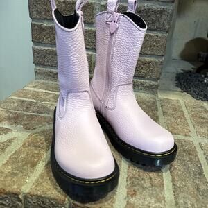 Dr. Martens Collection Bex Heart P-O Boot Big Kid Size 3 Youth